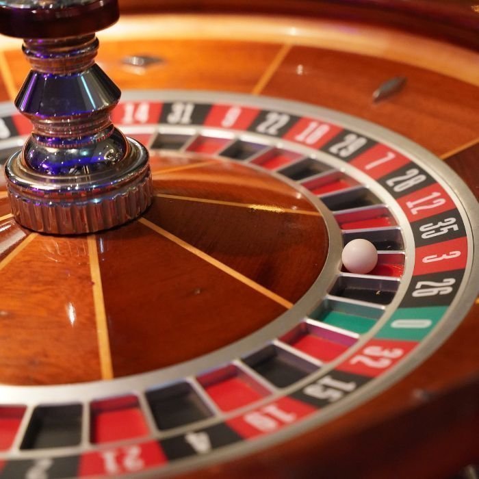 Casino thema feest | Artiest huren bij Swinging.nl