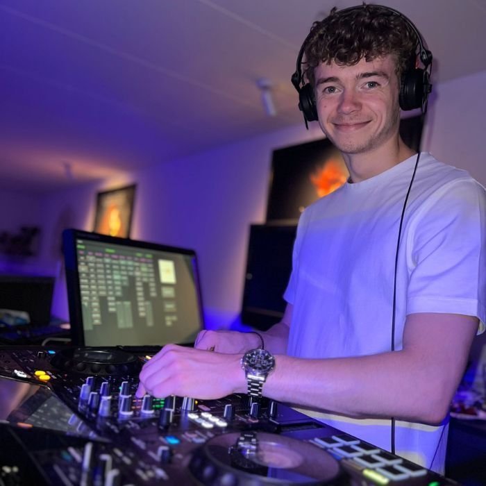 DJ Martino | Artiest huren bij Swinging.nl