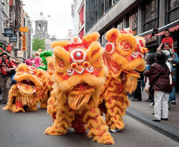 Party in Chinatown | Artiest huren bij Swinging.nl