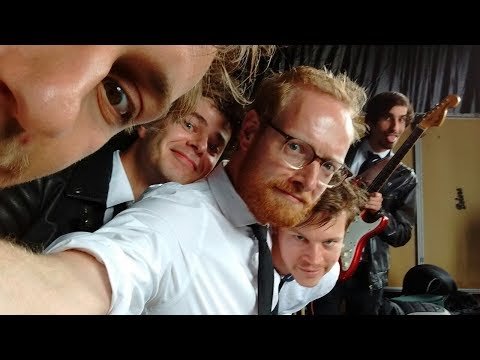 The gentlemen live @ tolhuistuin 2019
