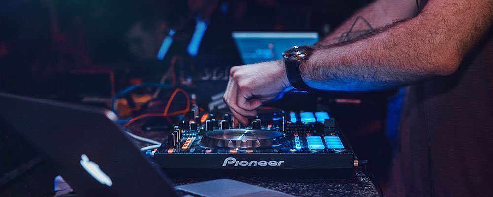 onze top 5 meest geboekte djs van 2019