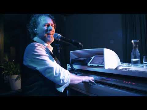 Swinging piano show met Lodewijk van der Linden solo