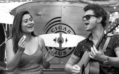 Lynn & Shorty die muziek aan het maken zijn