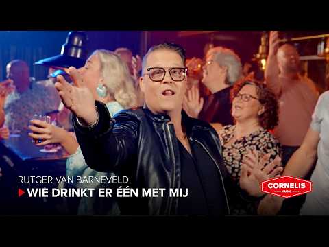Rutger van Barneveld - Wie Drinkt Er Eén Met Mij (Officiële Videoclip) Rutger van Barneveld - Wie Drinkt Er Eén Met Mij (Officiële Videoclip)
